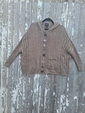 PURE HANDKNIT Sweater Size S/M
